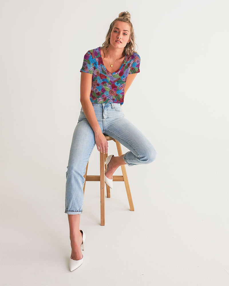 Les Fleurs Women's V-Neck Tee