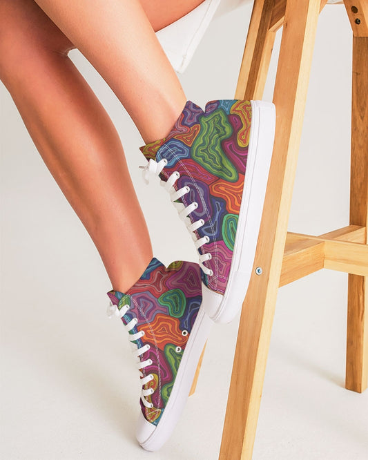 Curled Women's Hightop Canvas Shoe