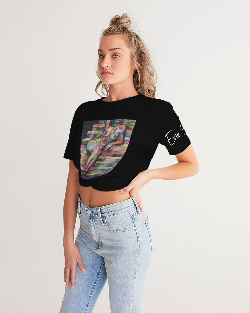 Tess Women's Twist-Front Cropped Tee